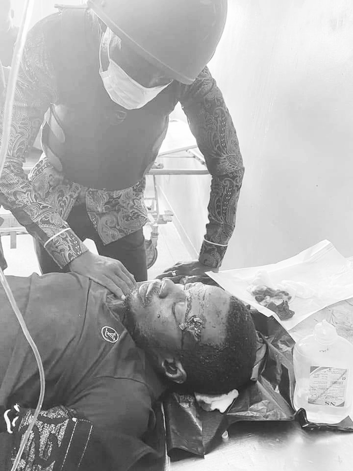 Bobi Wine visits frail Ghetto Media journalist Ashiraf Kasirye in hospital  – PML Daily